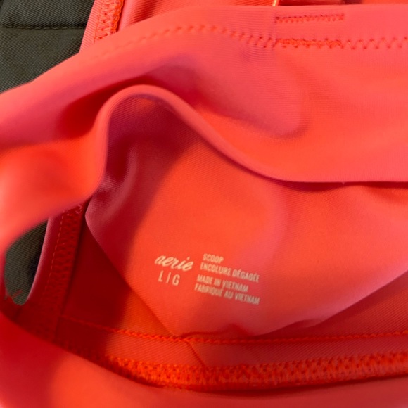 Aerie pink bikini top - Picture 3 of 3